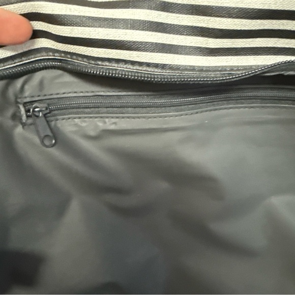 Oscar de la Renta Black and White Striped Tote - Picture 9 of 11